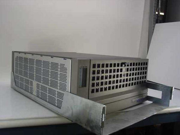 Sun Enterprise Network Array 1620 – angled side view showing enclosure depth and rail hardware