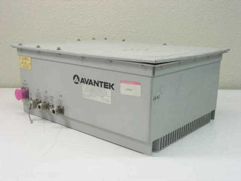Avantek ASAT-1214-1004 RF Amplifier — front-left view showing Avantek logo, SMA coax ports J1–J3, P1 power connector, and aluminum enclosure with finned heat sink