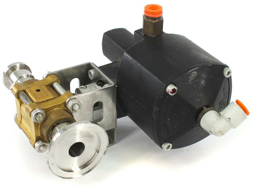 Swagelok 133DA double-acting pneumatic actuator with B-63TUVF8R brass ball valve and stainless steel base plate — right-side front view