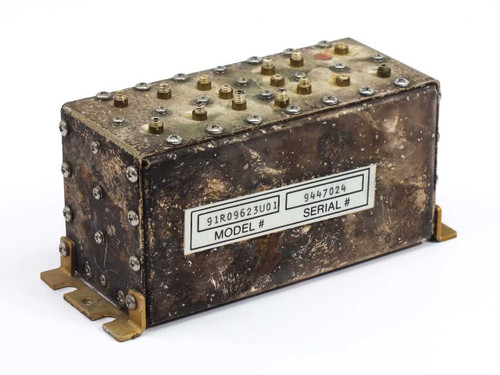 Motorola Microcite SGF4013A cell site line card – angled top view showing model label 91R09623U01 and multiple SMA connector studs on top surface