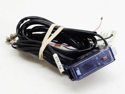 Keyence FS-V1 Fiber Optic Sensor Amplifier full unit with cable harness bundled, spade terminals and fiber head visible