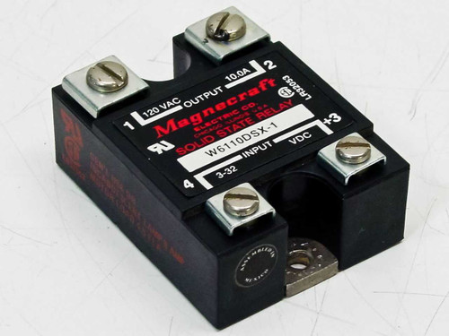 Magnecraft W6110DSX-1 Solid State Relay 120 Volts AC to 3-32 Volts DC