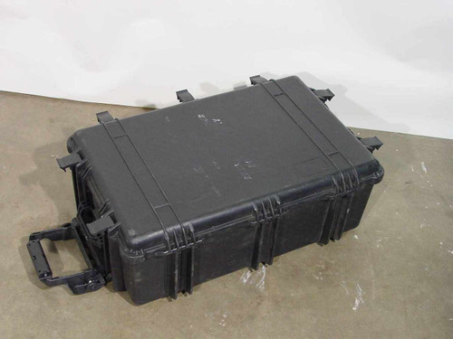 Unbranded Heavy Duty Back Waterproof Rolling Travel Case - Missing Wheel - As Is