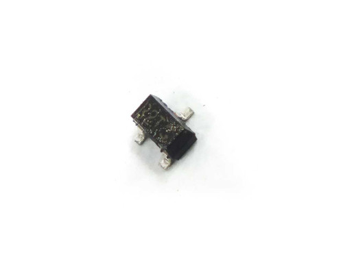 Fairchild MMBT2222AR-R SOT-23 PNP transistor – angled top view showing R2T marking on body