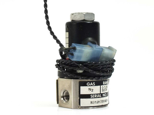Brooks 5835C mass flow control valve – rear view showing N2 gas label, 0–1000 SCCM range label, and 1/16 FNPT port