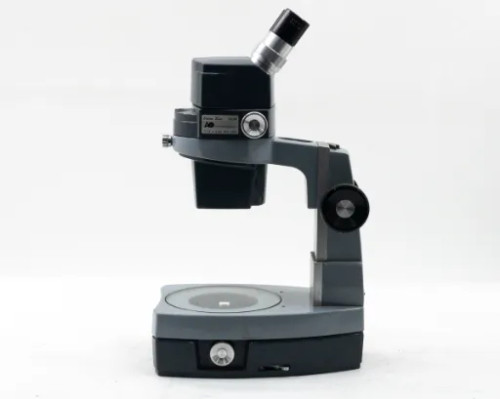 American Optical AO 569 Stereo Star Microscope, 0.7X to 3.0X Zoom