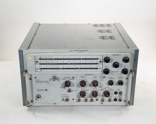 Alfred Electronics 650 Sweep Oscillator Model 650 — straight-on front panel view showing frequency dial scales, rotary controls, sweep and modulation sections