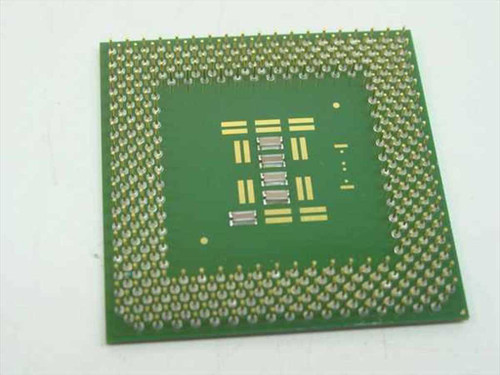 Intel SL4P8 Celeron 600MHz Socket 370 CPU — bottom view showing FC-PGA pin array and capacitor pads