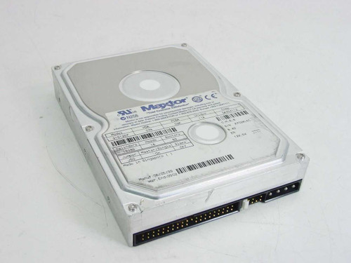 Maxtor 91512D7 15.1GB 3.5-inch IDE EIDE PATA hard drive — top label view showing model number and rating plate