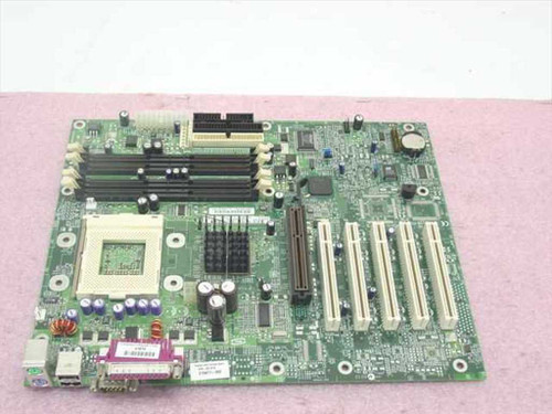 Compaq 215977-002 Socket 423 motherboard – top-down view showing DIMM slots, CPU socket, and expansion slots