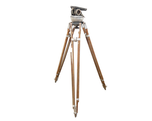 O'Connor C-440-0 wooden cinema tripod full view with ARRI dovetail fluid head mounted on 100mm bowl, three wood legs extended