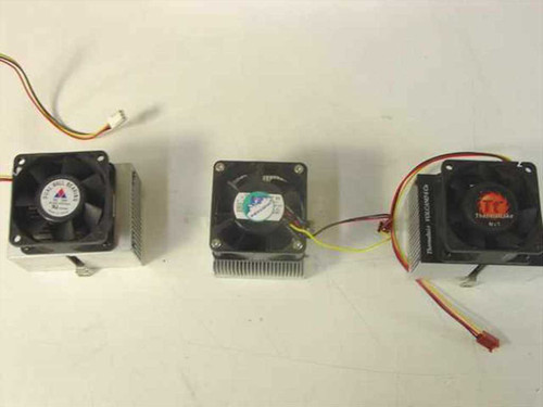 Socket A heatsink mounting base and retention clip detail