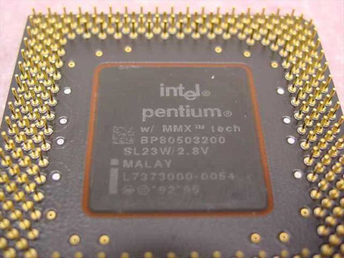 Intel Pentium MMX BP80503200 SL23W — close-up of processor die label showing BP80503200, SL23W, 2.8V, and Malaysia markings
