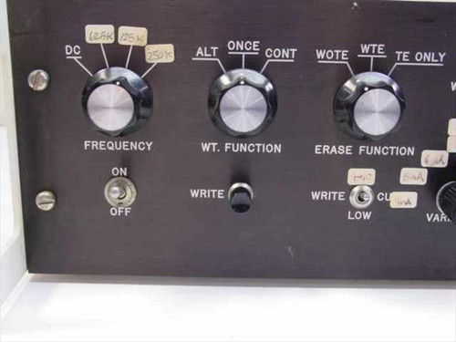 Dymek 852-1 front panel close-up – frequency selector (DC/125K/250K), WT function knob (ALT/ONCE/CONT), erase function knob, ON/OFF toggle, and WRITE toggle