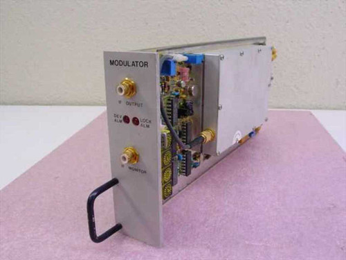 Scientific Atlanta 7550 Wideband Modulator 262224 plug-in module – three-quarter front view showing front panel and internal PCB