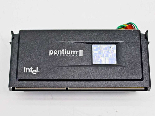 Intel Pentium II SL2WZ Slot 1 CPU — top view of SEC cartridge showing Intel Pentium II logo and holographic authenticity sticker
