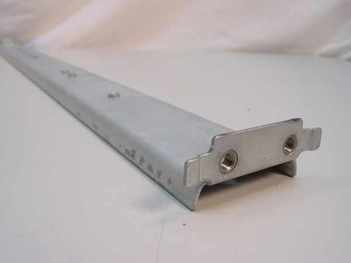 Compaq 187360-001 rack rail close-up showing threaded mounting holes at end bracket