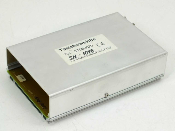 Klaus Kubon Tastaturweiche ST0B0020 module — top and front view of aluminum-housed unit with label showing model and serial number