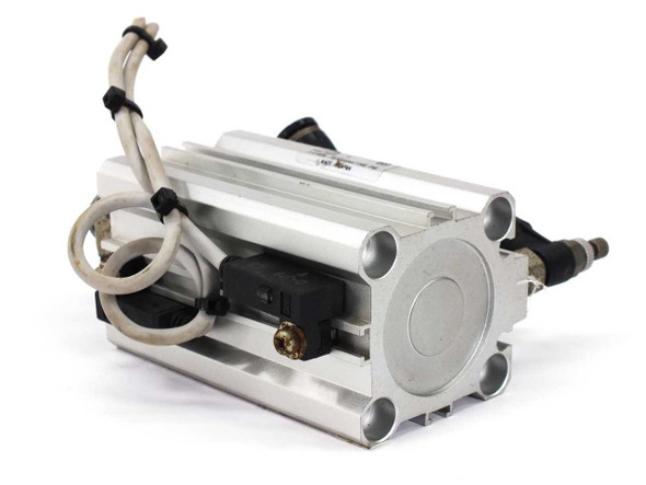 SMC CDQ2B32-50DM-J79L cylinder — rear/side view showing body profile, push-in fittings, and auto-switch sensor wiring