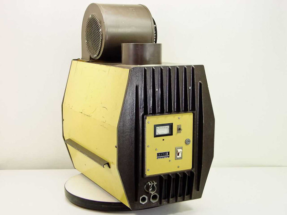 LP Associates 8510 Xelamp — right side view showing yellow panel with DC amperes meter, AUTO/MAN and ON/OFF switches, and key switch on front control panel