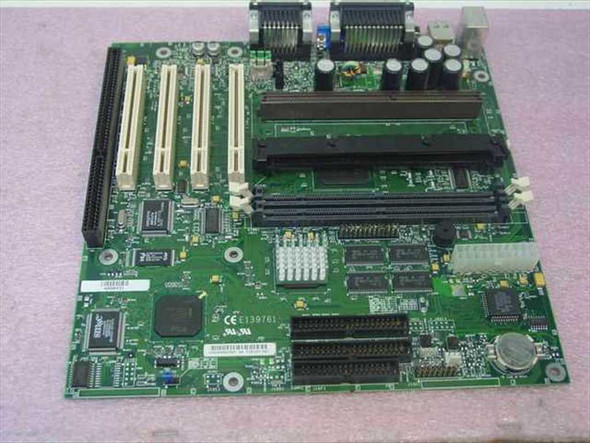 Intel AA 718142-207 Slot 1 ATX motherboard – top view showing PCI slots, DIMM slots, and Slot 1 connector