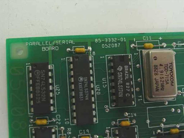 Zenith 85-3332-01 Parallel/Serial Board – close-up of PCB silkscreen label showing part number, date code 052087, and logic ICs including SN74LS32N, SN74LS174N, and Toyocom crystal oscillator
