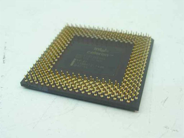 Intel Celeron SL36C 366MHz PPGA Socket 370 CPU – angled side view showing pin array and integrated heatspreader