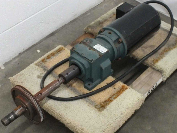 Dodge Quantis HB382CN140TC gearmotor with Marathon Electric motor and spur gear output shaft – front-left view on pallet