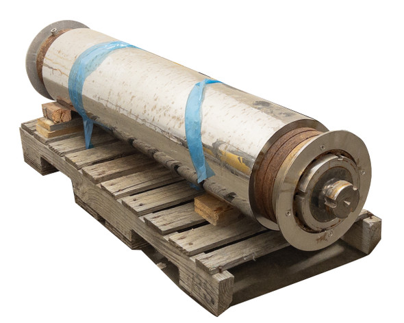 End flange assembly and structural mounting interface – rear view detail