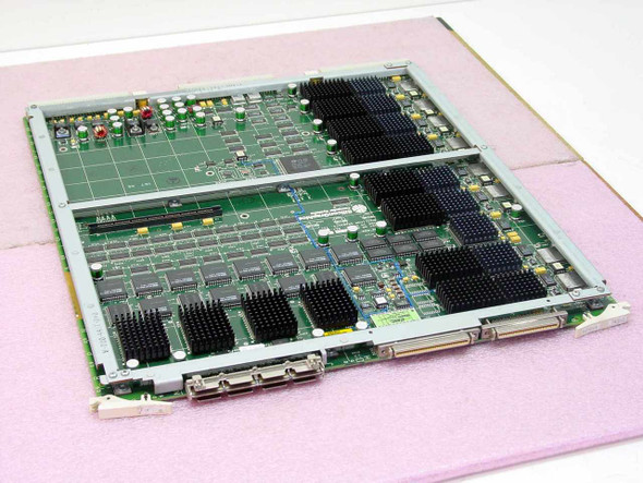 Silicon Graphics KONA-DG4 030-0687-004 module board top view showing full PCB layout with heatsinks and edge connectors on pink anti-static foam