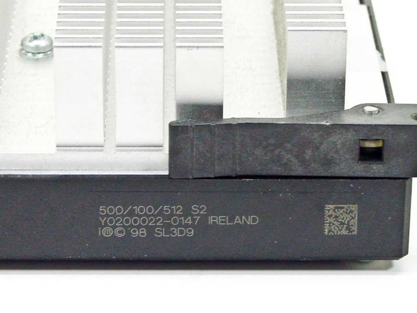 Intel SL3D9 side label — 500/100/512 S2, Y0200022-0147, Ireland, i 98, SL3D9 markings visible