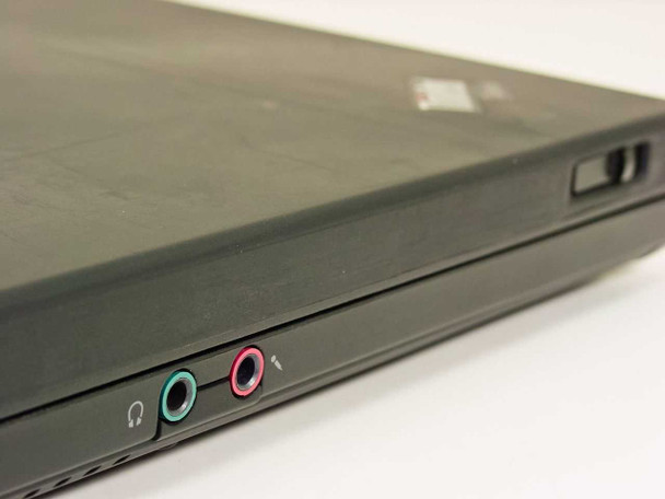 Lenovo 7658-RVU T61 Intel Core 2 Duo 2.1GHz 3GB RAM 100GB HDD - No AC adapter