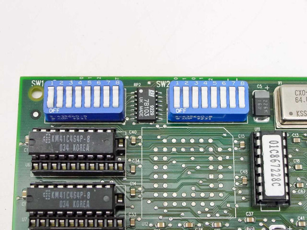 Thomas-Conrad TC9145 close-up of DIP switches SW1 and SW2, KM41C464P-8 memory chips, and oscillator