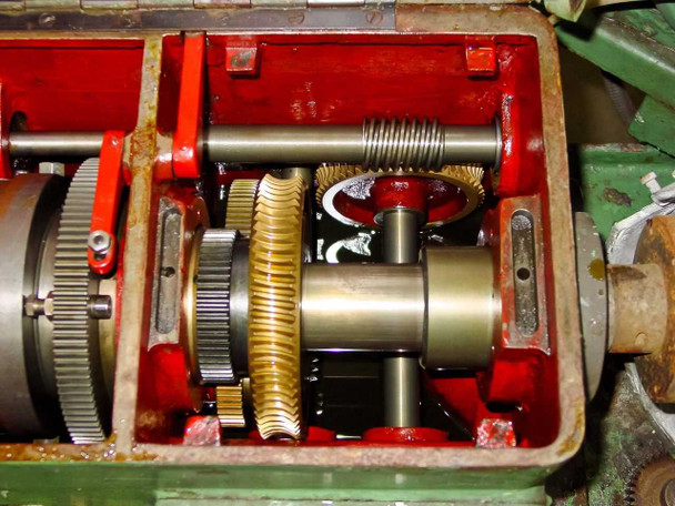 Bothner WB15 internal worm and helical gear train close-up — bronze worm wheel and steel gears visible