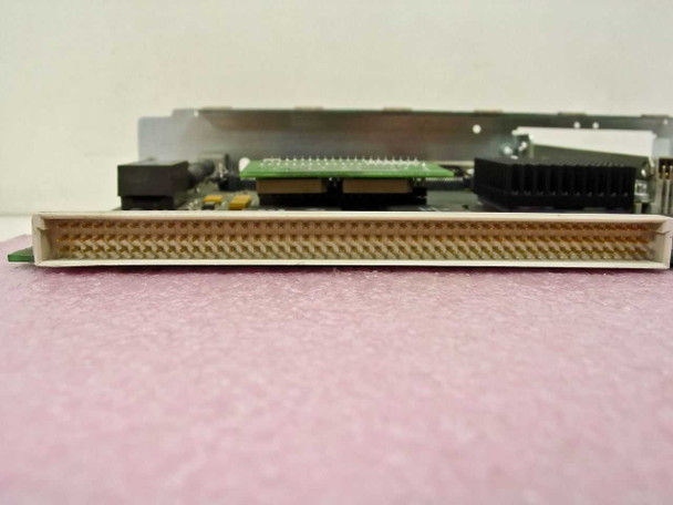 Tektronix 671-3760-70 board – edge connector close-up showing multi-pin bus connector at bottom of card