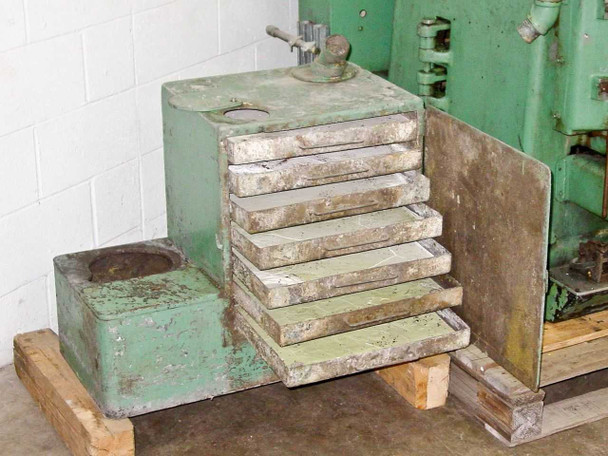 Barnes-Desenberg Model 5 side accessory cabinet open showing six tooling/lap storage trays on pallet