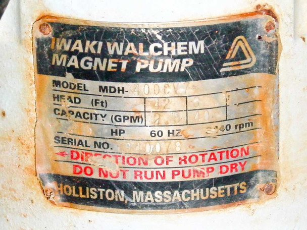 Iwaki Walchem Magnet Pump nameplate showing model MDH-400CV5, head 42 ft, 60 Hz, 3450 RPM, Holliston Massachusetts — close-up label view
