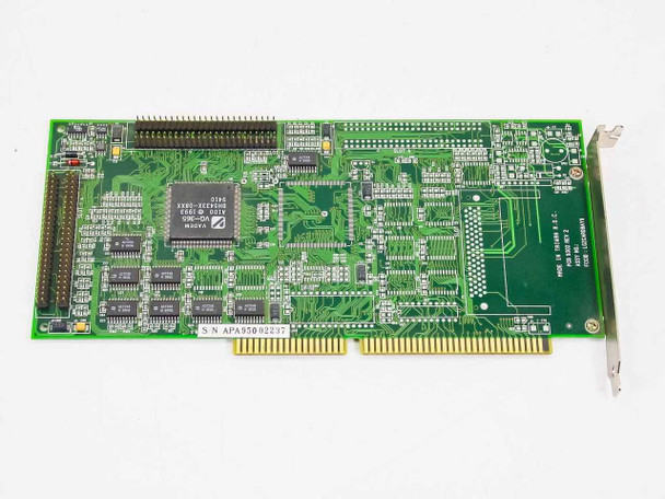 Vadem VG-365 PCB 9302 Rev 2 Dual SCSI ISA Controller Card — component side showing main ICs, Zilog chip, and dual SCSI edge headers