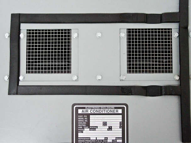 McLean Midwest AH30-0516-001 – front panel detail showing dual fan grilles and rating label
