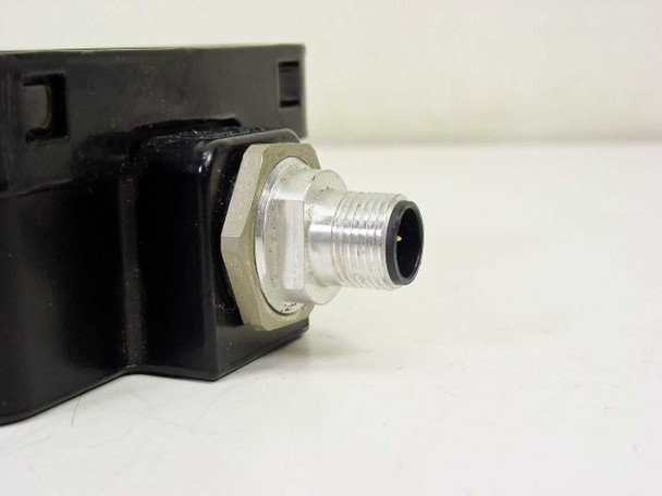 Pepperl+Fuchs NCB50-FP-E34-C-P3-V1 – close-up of M12 male connector from side showing threaded metal body