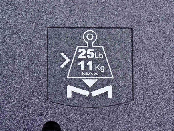 Close-up of maximum load capacity label on Dell 7W762 — 25 lb / 11 kg MAX