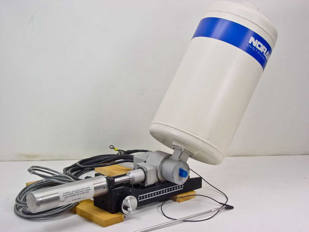 Noran 960H-1SPS EDS detector – three-quarter view showing LN2 dewar, aluminum detector body, and attached cables