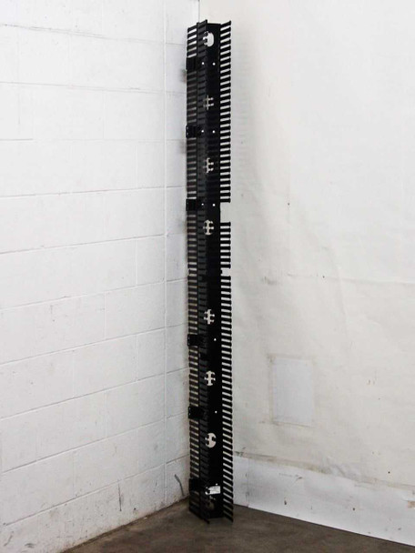 Hellermann Tyton Vertical Wire Manager Dual-Sided, Center Mount VWMDC4X5BK7