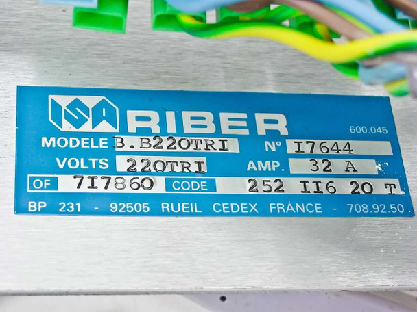 Riber 3.B220TRI rating plate closeup: ISA Riber logo, Modele 3.B220TRI, N° I7644, Volts 220TRI, Amp 32A, OF 7I7860, Code 252 II6 20T, BP 231 92505 Rueil Cedex France