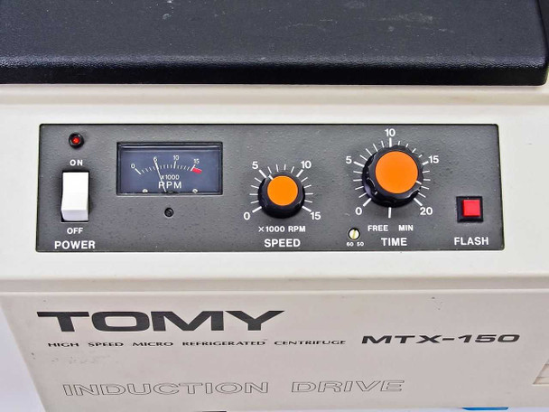 Tomy Seiko MTX-150 front panel close-up – power ON/OFF toggle switch, analog RPM meter (×1000 RPM), orange SPEED knob (0–15 ×1000 RPM), orange TIME knob (0–20 min / FREE), and red FLASH button
