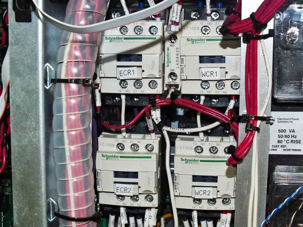 GreenVolts GV-SCP001 – close-up of four Schneider Electric TeSys contactors labeled ECR1, ECR2, WCR1, WCR2