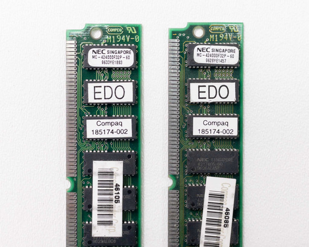 Compaq 185174-002 16MB EDO SIMM — close-up front view of both modules showing NEC Singapore chip label MC-424030F32P-60 and Compaq 185174-002 sticker