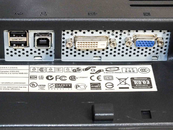 Global Industrial 607300 Mobile LCD Computer Workstation with HP 19" Monitor