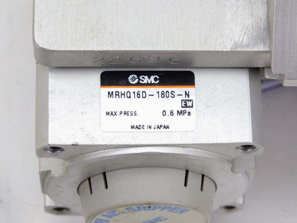 SMC Rotary Air Gripper and Pneumatic Liner Slide (MRHQ16D-180S-N)