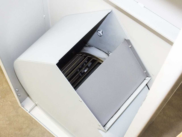 Hugle Electronics 430 – top interior showing blower motor housing with access panel open